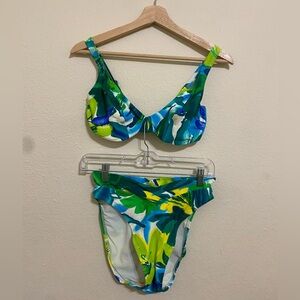 Swim Systems Vintage 90s High-Waist Floral Underwire Bikini Set in Green & Blue